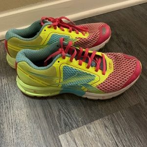 Reebok One Guide sneakers